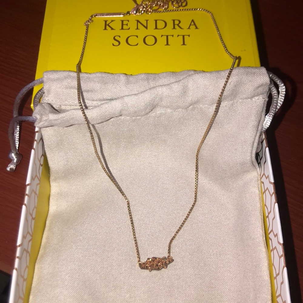 Kendra Scott gold necklace